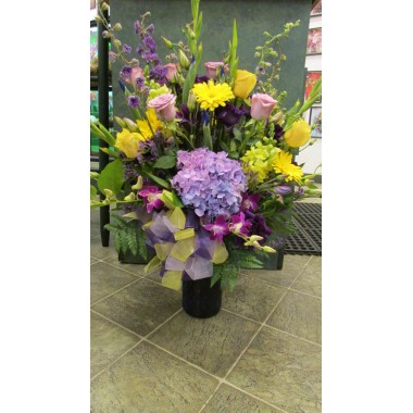 Vase Arrangement with Lavenders and Purples SF-40