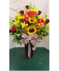 Vase Arrangement, with Sunflowers, and Reds SF-37